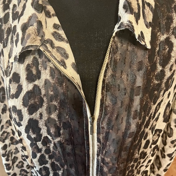 Chico's Animal Print Zipper Jacket in Black and Cream NWT - Picture 2 of 7
